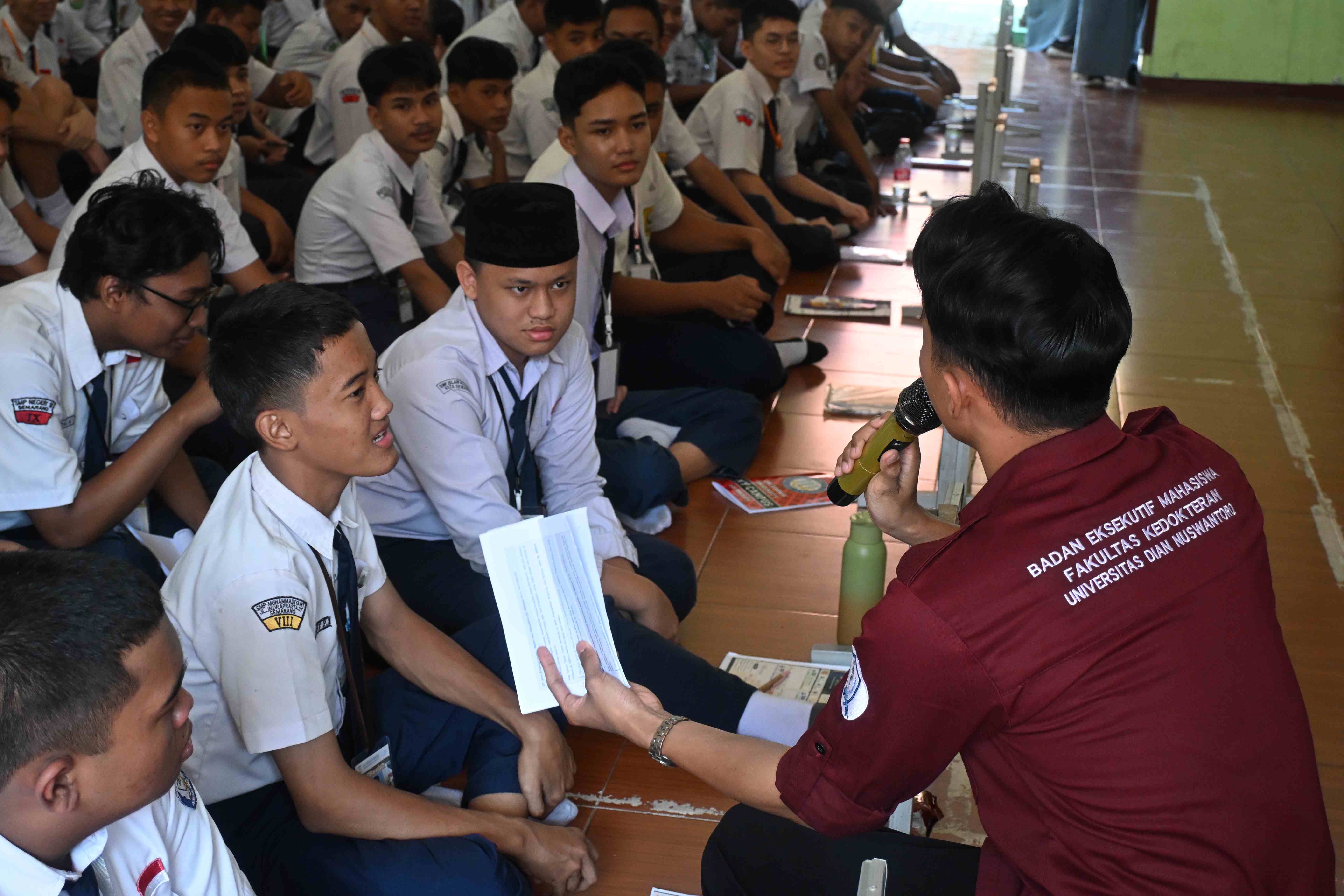 Gerakan Fakultas Kedokteran Mengajar